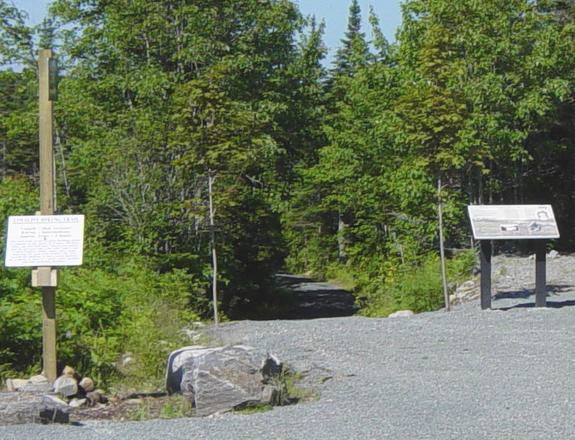 Country Harbour: Loyalist Trail roadside park