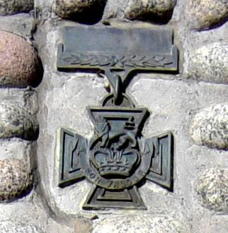 Hantsport: William Hall monument