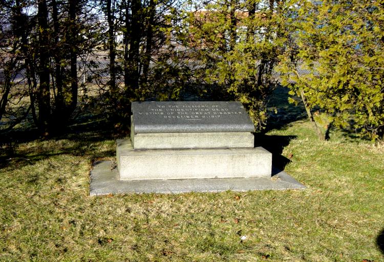 Halifax: memorial, unidentified dead, Halifax Explosion, 6 December 1917