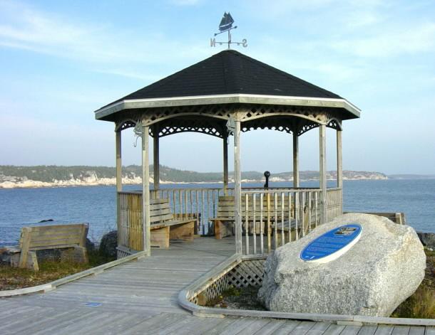S.S. Atlantic memorial, Sandy Cove