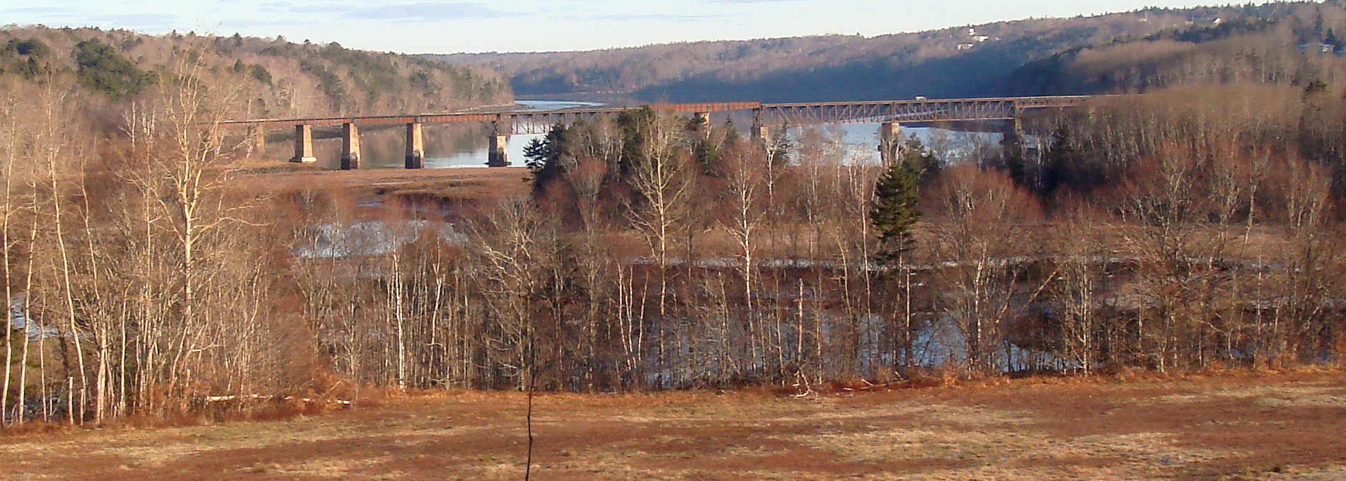 Dominion Atlantic Railway: Sissiboo River Bridge, Digby County, Nova Scotia, 30 Nov 2010
