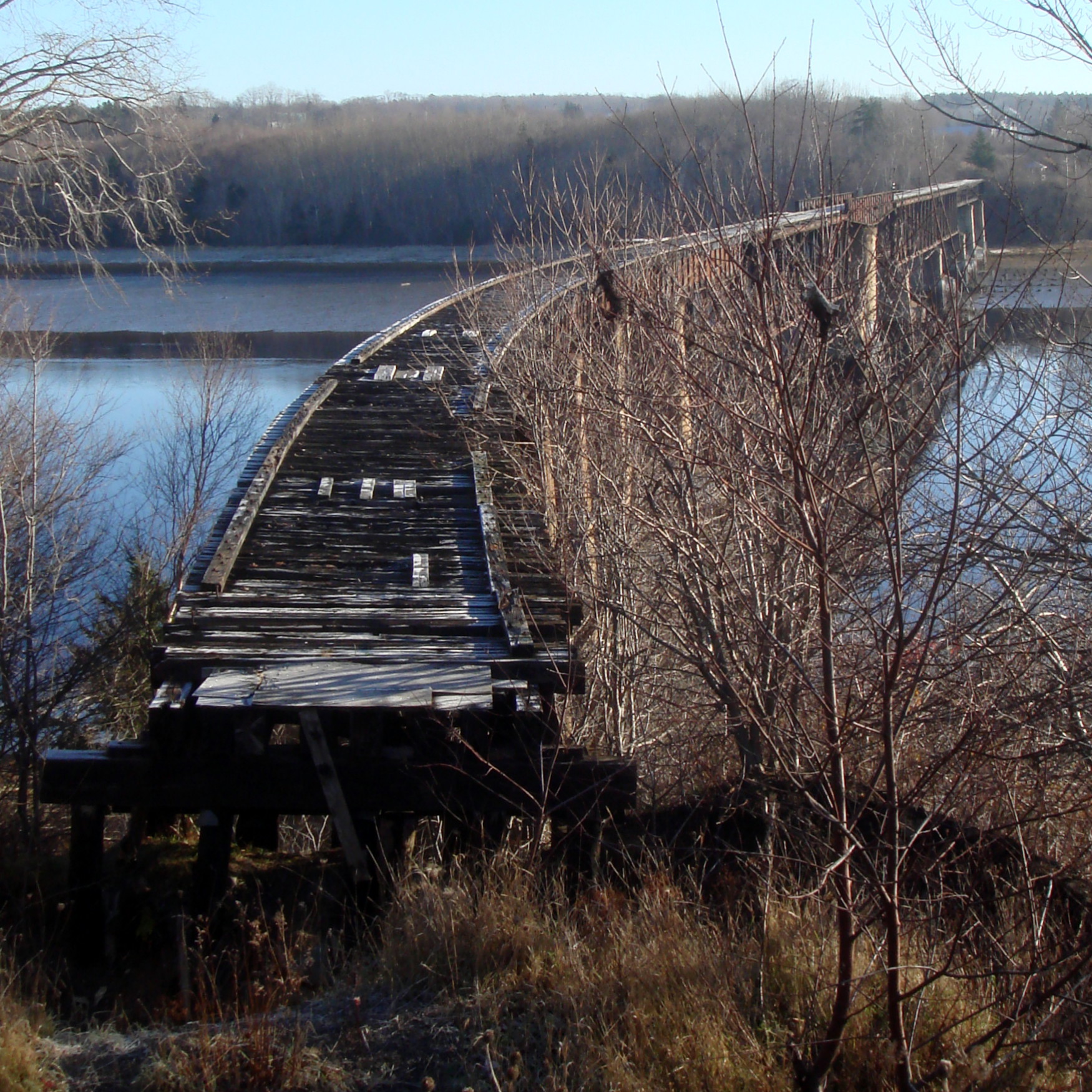 Dominion Atlantic Railway: Sissiboo River Bridge, Digby County, Nova Scotia, 30 Nov 2010