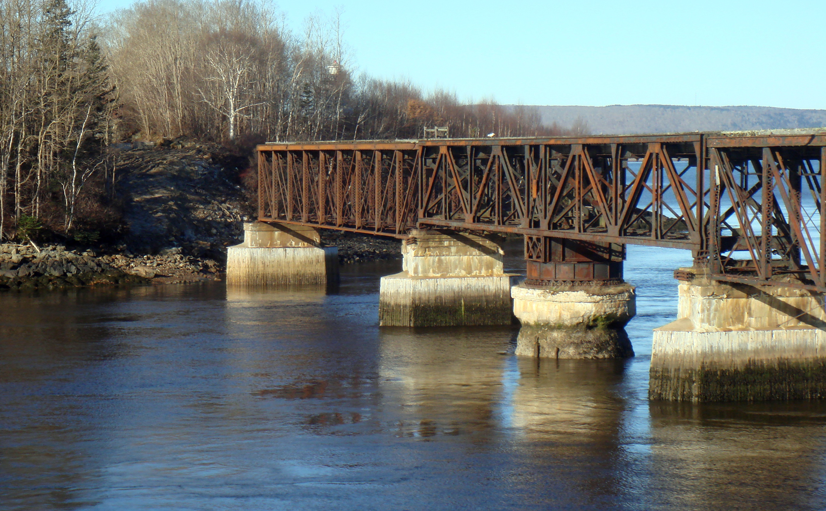 Dominion Atlantic Railway: Bear River Bridge, Digby County, Nova Scotia, 22 Nov 2011