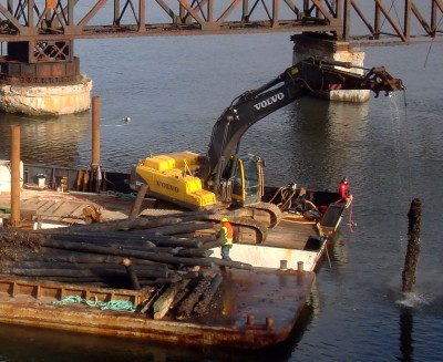 Dominion Atlantic Railway: Bear River Bridge, Digby County, Nova Scotia, 13 Dec 2011