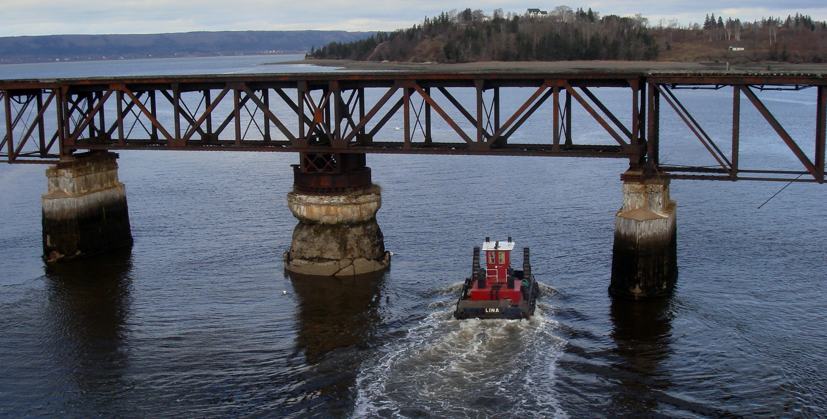 Dominion Atlantic Railway: Bear River Bridge, Digby County, Nova Scotia, 17 Dec 2011