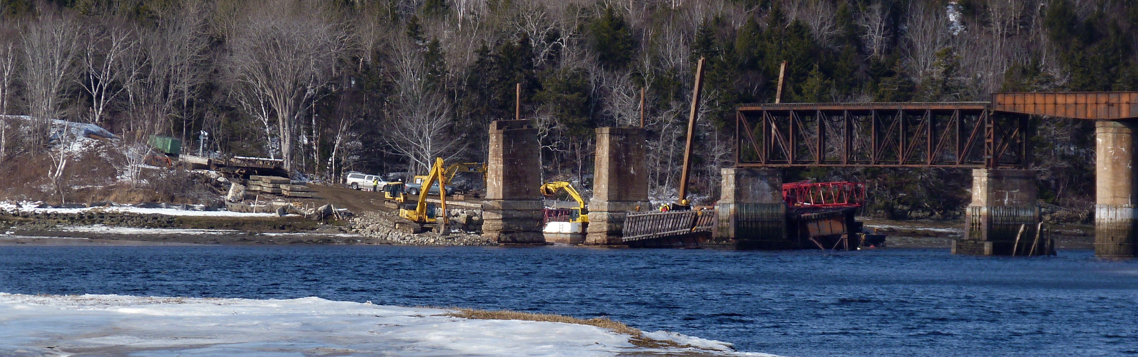 Dominion Atlantic Railway: Sissiboo River Bridge, Weymouth, Digby County, Nova Scotia, 03 Feb 2012