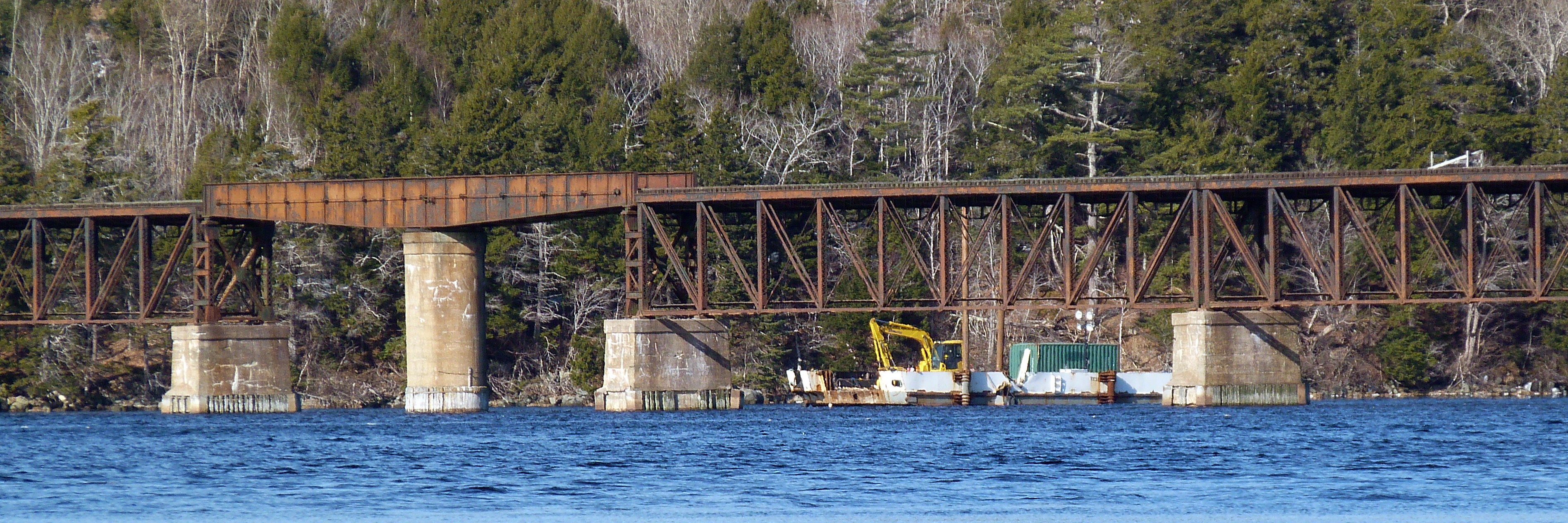 Dominion Atlantic Railway: Sissiboo River Bridge, Weymouth, Digby County, Nova Scotia, 08 Feb 2012