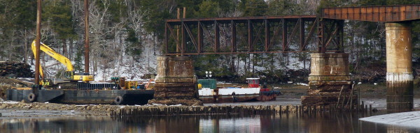Dominion Atlantic Railway: Sissiboo River Bridge, Weymouth, Digby County, Nova Scotia, 15 Feb 2012