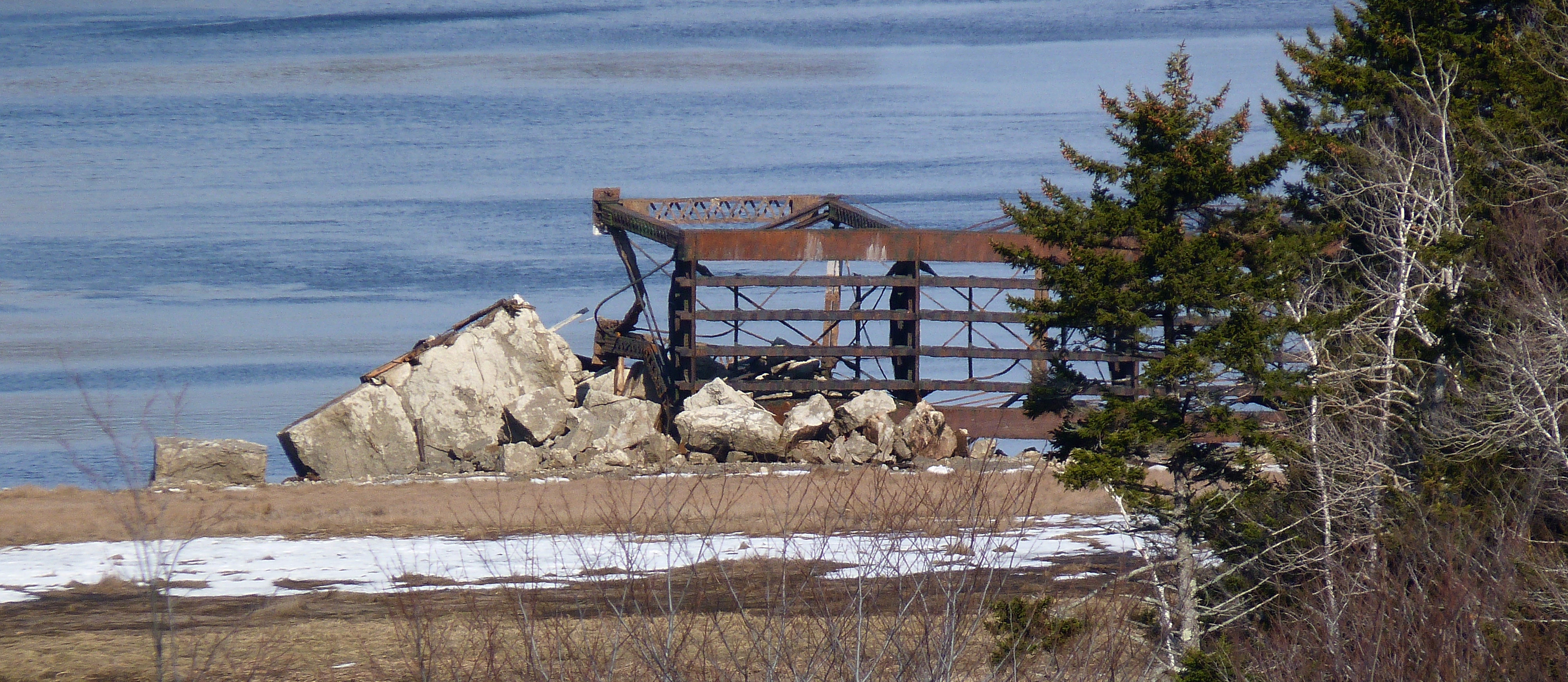 Dominion Atlantic Railway: Sissiboo River Bridge, Weymouth, Digby County, Nova Scotia, 18 Feb 2012