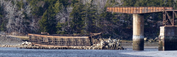 Dominion Atlantic Railway: Sissiboo River Bridge, Weymouth, Digby County, Nova Scotia, 18 Feb 2012