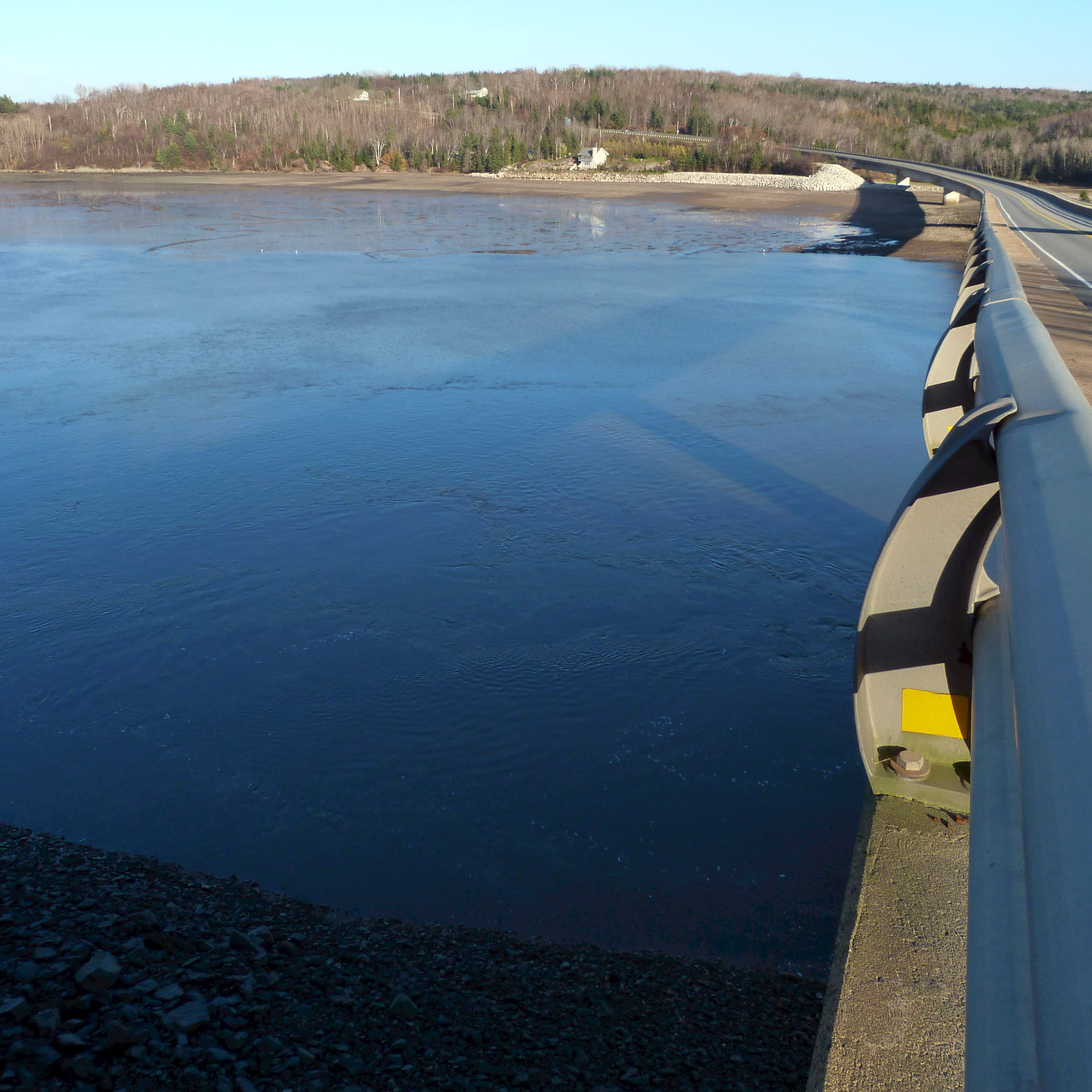 Dominion Atlantic Railway: former location of the Bear River Bridge, Digby County, Nova Scotia, 12 Nov 2012