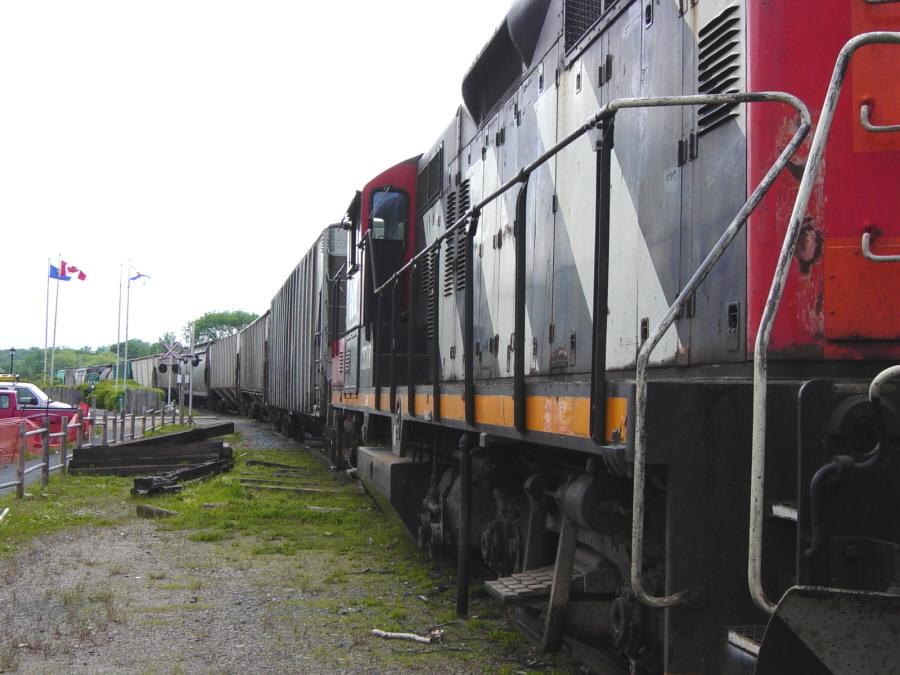 W&HR: Train to New Minas