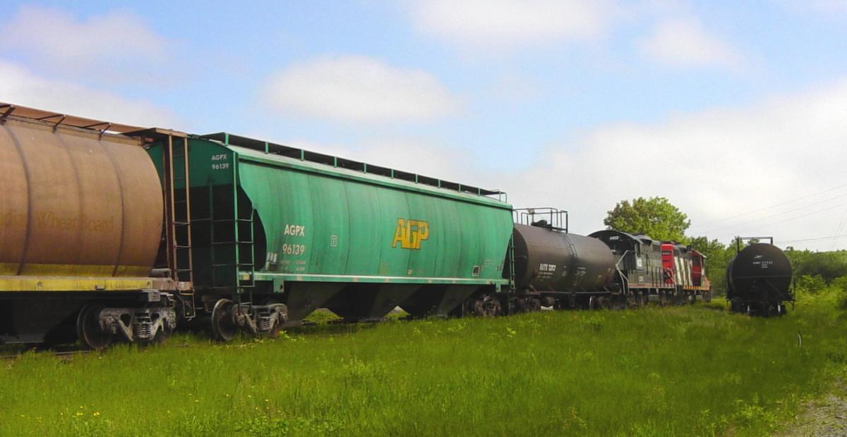 W&HR: Train to New Minas